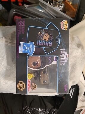 Funko Black Panther Shuri Pop! Figure and Graphic Tee - Black & Purple